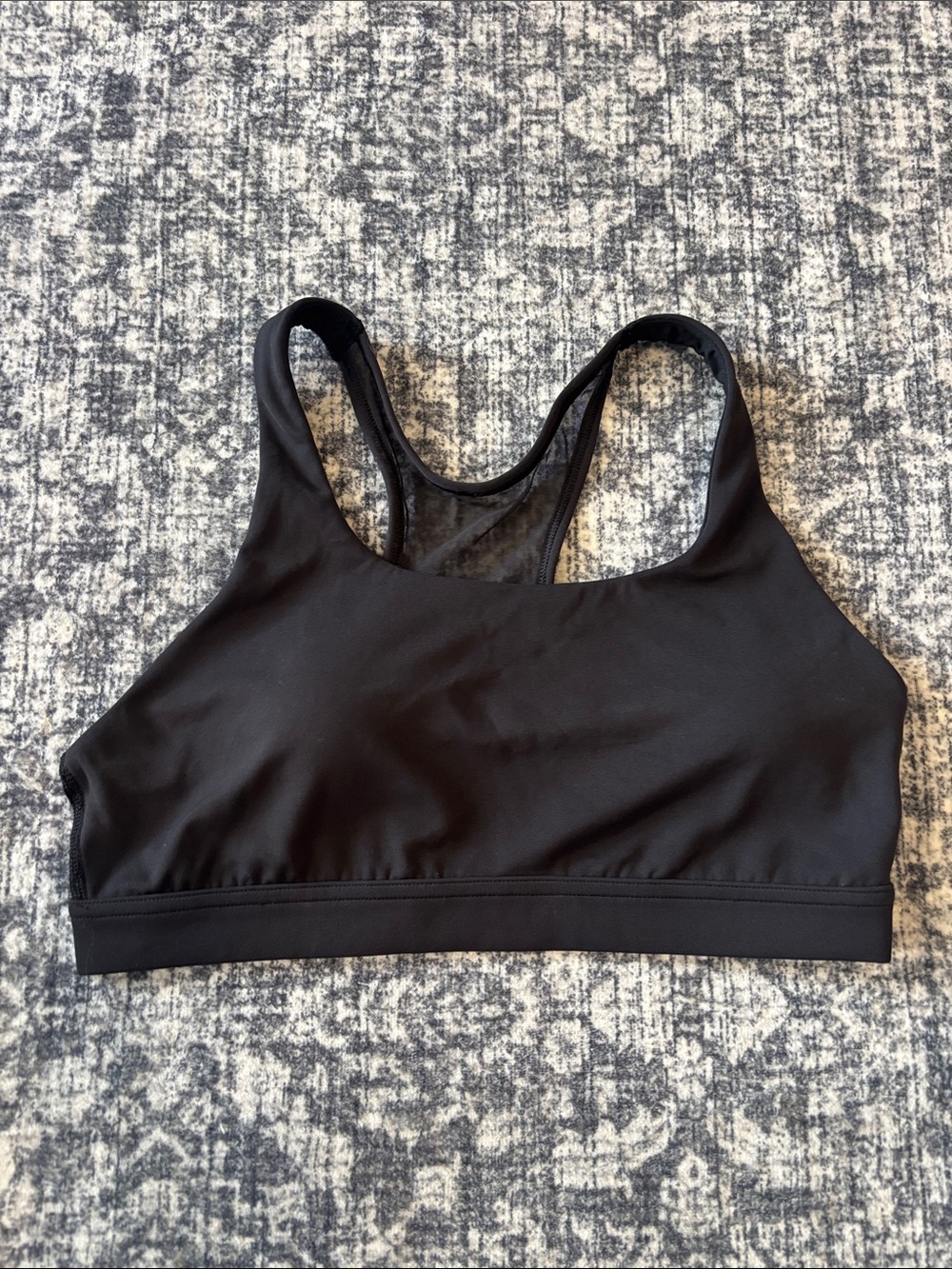 Lululemon Women’s Wundertrain Mesh-Back Bra b/cup - size 10 - black